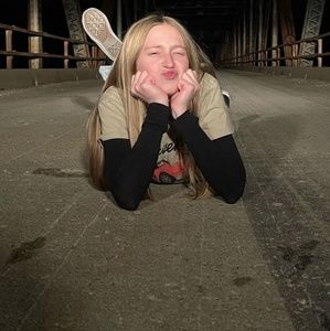 Meet your Posher, Bruce